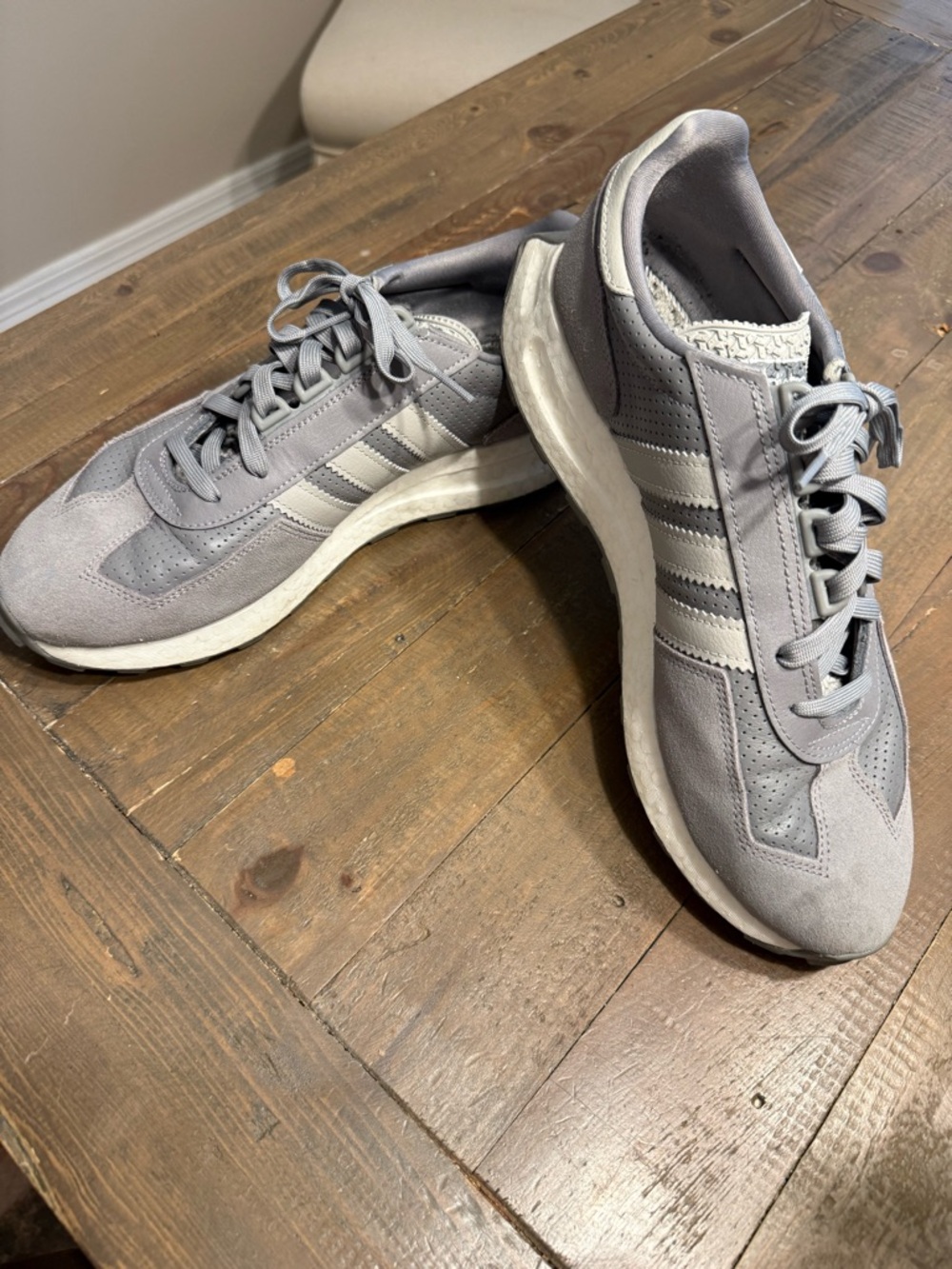 Adidas Originals Retropy  Men's Grey Suede & Leather Casual Sneakers